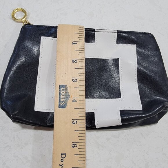 Estee Lauder Faux Leather Cosmetic Make‎ Up Bag 8.5"x 11.5 NWOT - Picture 4 of 6